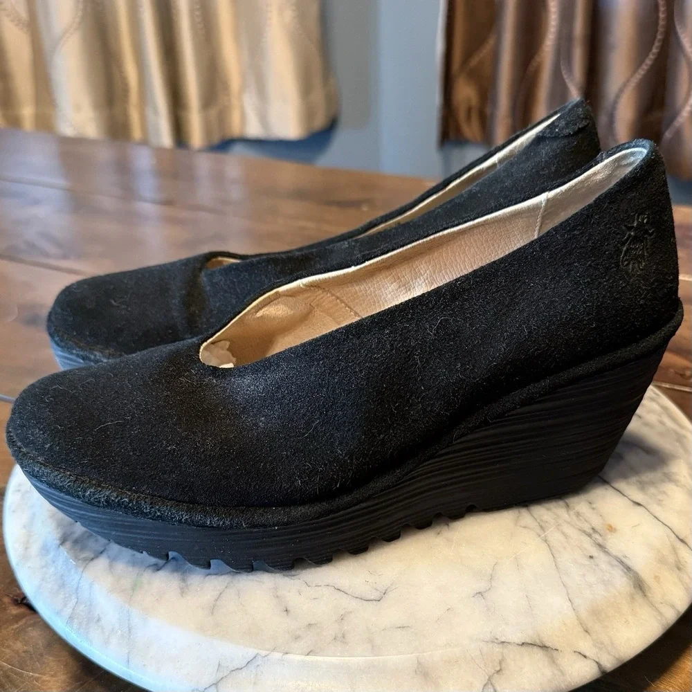 Fly London Women Sz 8 EU 38 Yaz Suede Wedge Slip On Black Platform‎ Shoes